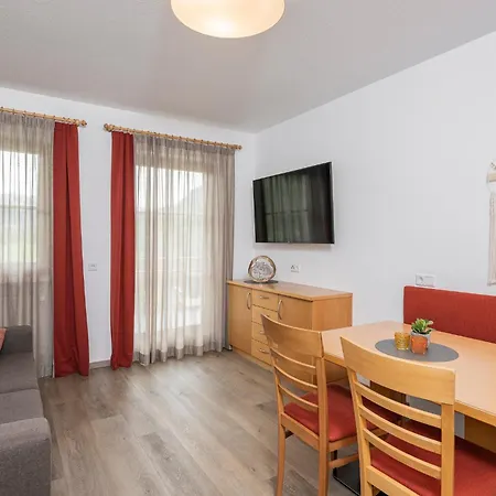 Anewandterhof Apartament Brunico